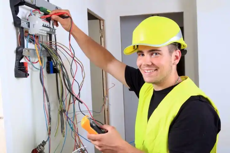 elektricien Oudemolen